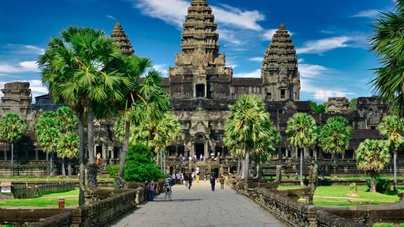 Explore Angkor Wat